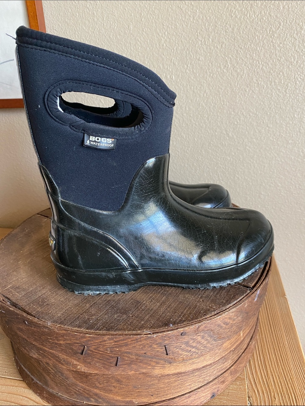 Bogs women's Black Waterproof Pull-On Rain Boots